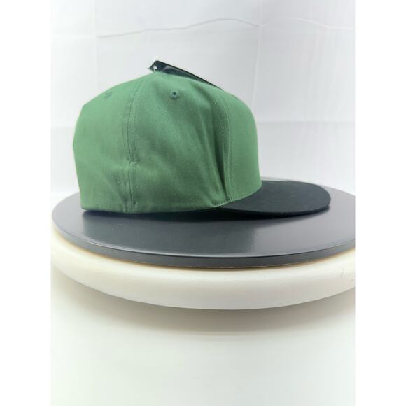 DC SHOES Sports Skate Apparel Green Black Gray Hammering Flex-Fit S/M Hat NEW - Picture 3 of 8